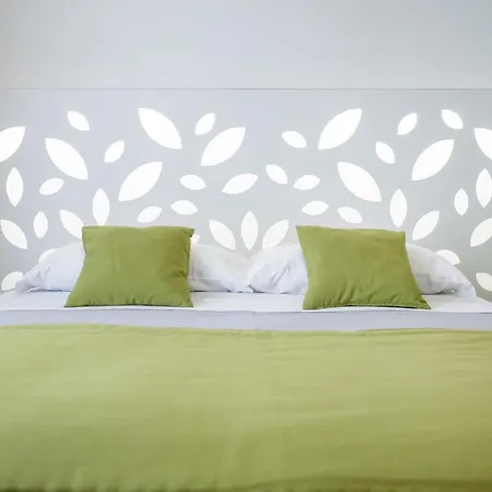 Dimora Mefite-camere Con Bagno Privato E Self Check-in 3*