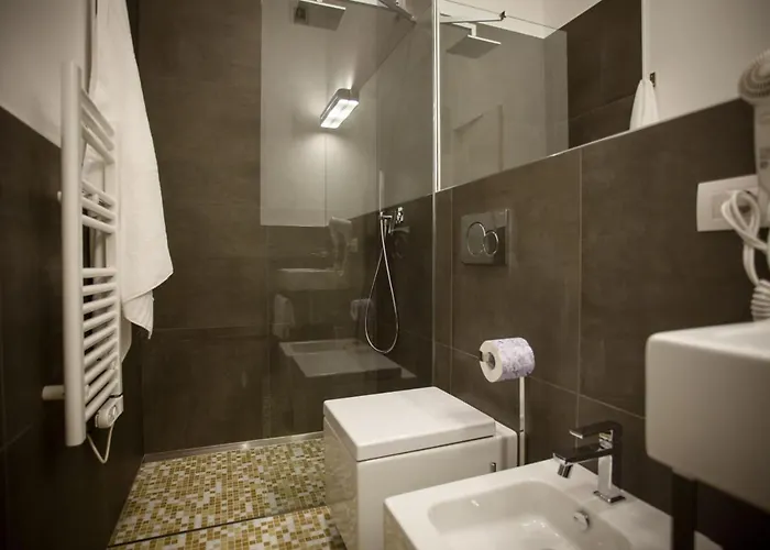 Dimora Mefite-camere Con Bagno Privato E Self Check-in