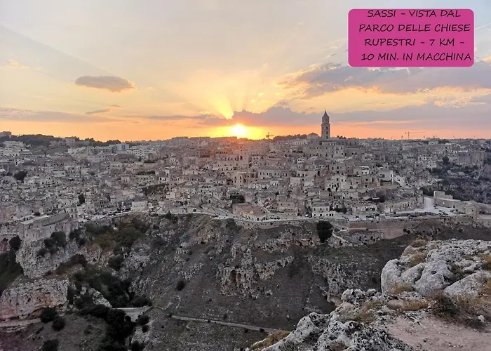 Dimora Mefite-camere Con Bagno Privato E Self Check-in Ματέρα