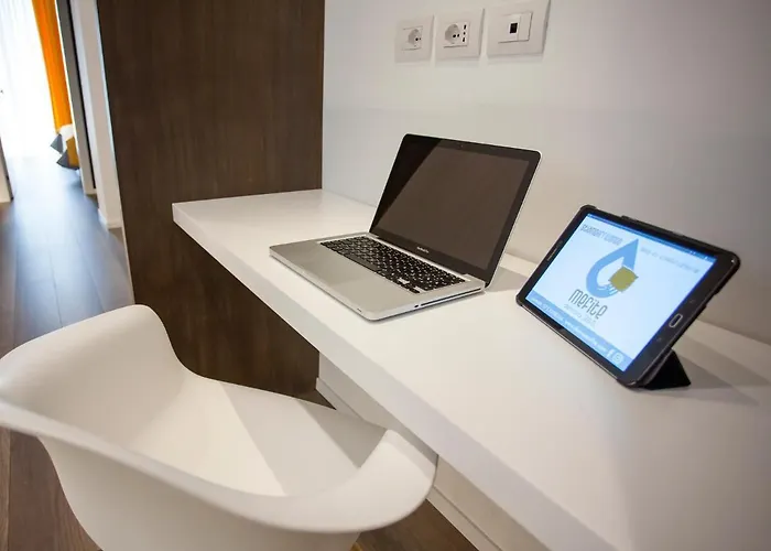 Dimora Mefite-camere Con Bagno Privato E Self Check-in Ματέρα