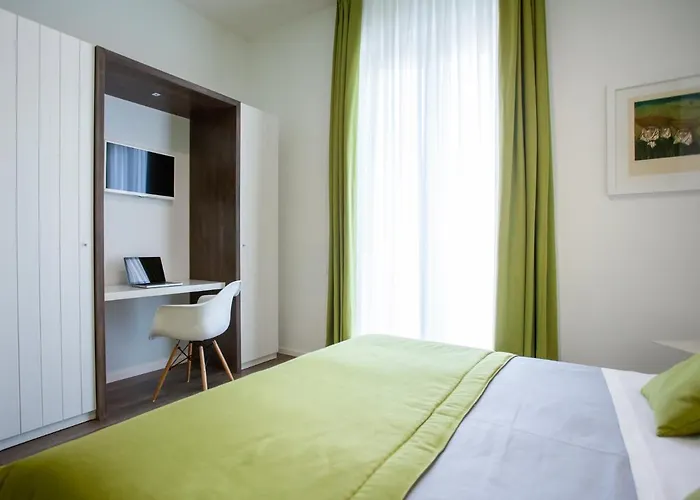 Πανσιόν Dimora Mefite-camere Con Bagno Privato E Self Check-in Ματέρα